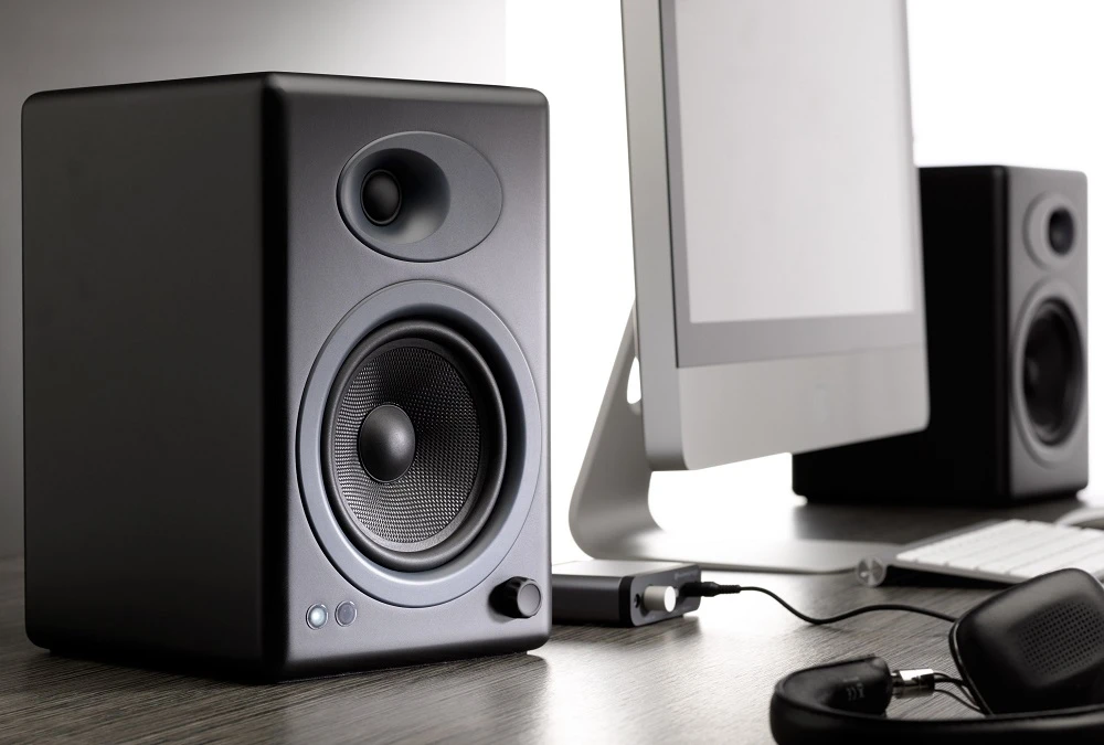 Audioengine A5+ Classic Powered Bookshelf Speakers (Satin Black) 5 Audioengine A5+ Classic Powered Bookshelf Speakers (Satin Black) - Image 3