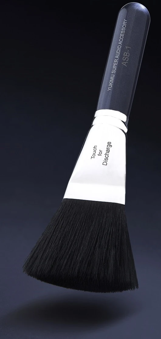 Furutech ASB-1 Select Series Antistatic Brush 3 Furutech ASB-1 Select Series Antistatic Brush