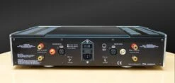 Alternative view of Metrum Acoustics Forte Power Amplifier