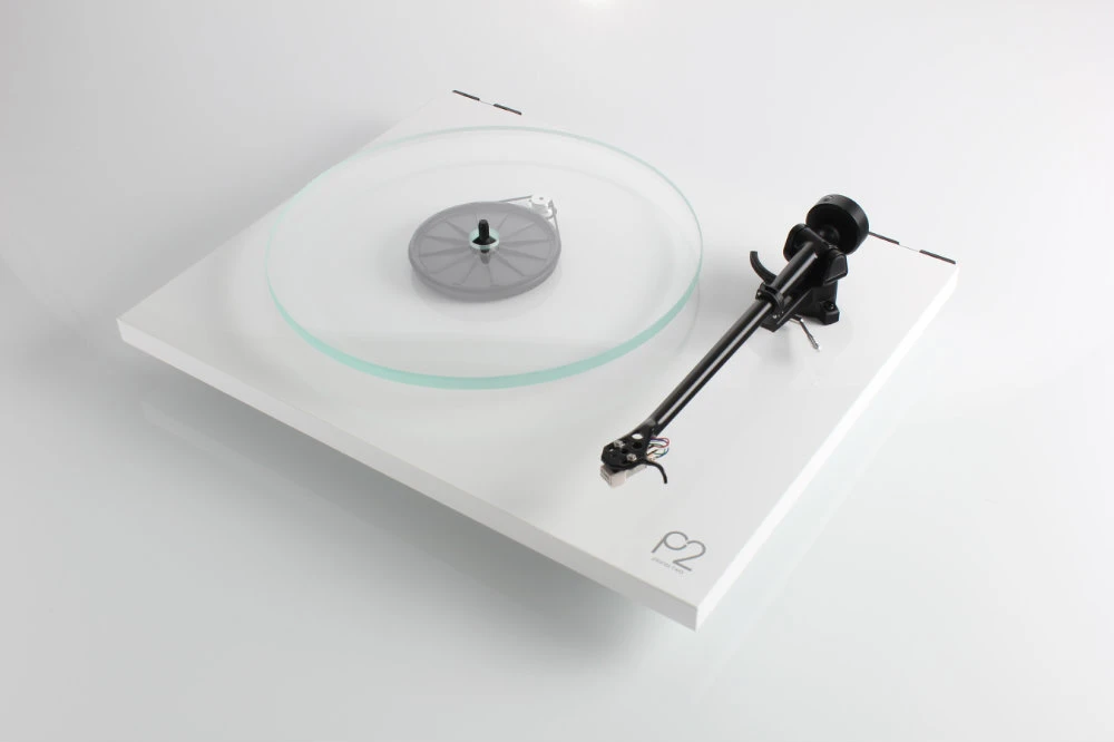 Rega Planar 2 Turntable (Gloss White) 4 Rega Planar 2 Turntable (Gloss White) - Image 2