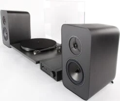 Rega SYSTEM ONE All-In-One Analogue Audio Hi-Fi System -Gallo Acoustics shop SystemOne3