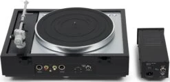Alternative view of Thorens TD 1601 Electric-Lift Auto Shut-Off Turntable With TAS 1600 MC Cartridge (Walnut)