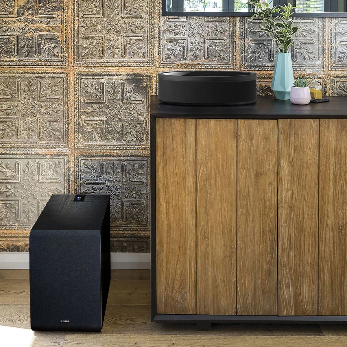 Yamaha MusicCast 50 Wireless Speaker (Black) WX-051BL 4 Yamaha MusicCast 50 Wireless Speaker (Black) WX-051BL - Image 2