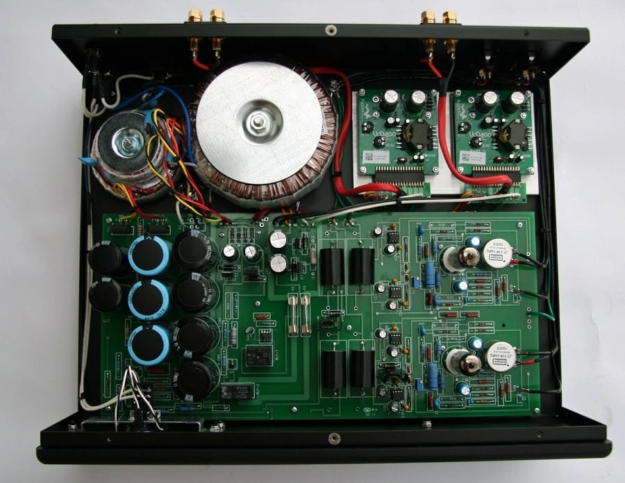 Rogue Audio Hydra Or Medusa Tube/Class D Hybrid Amplifiers 5 Rogue Audio Hydra Or Medusa Tube/Class D Hybrid Amplifiers - Image 3